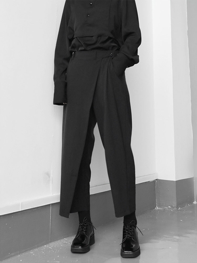 Black Brief Pleated Long Trousers - Whiicka