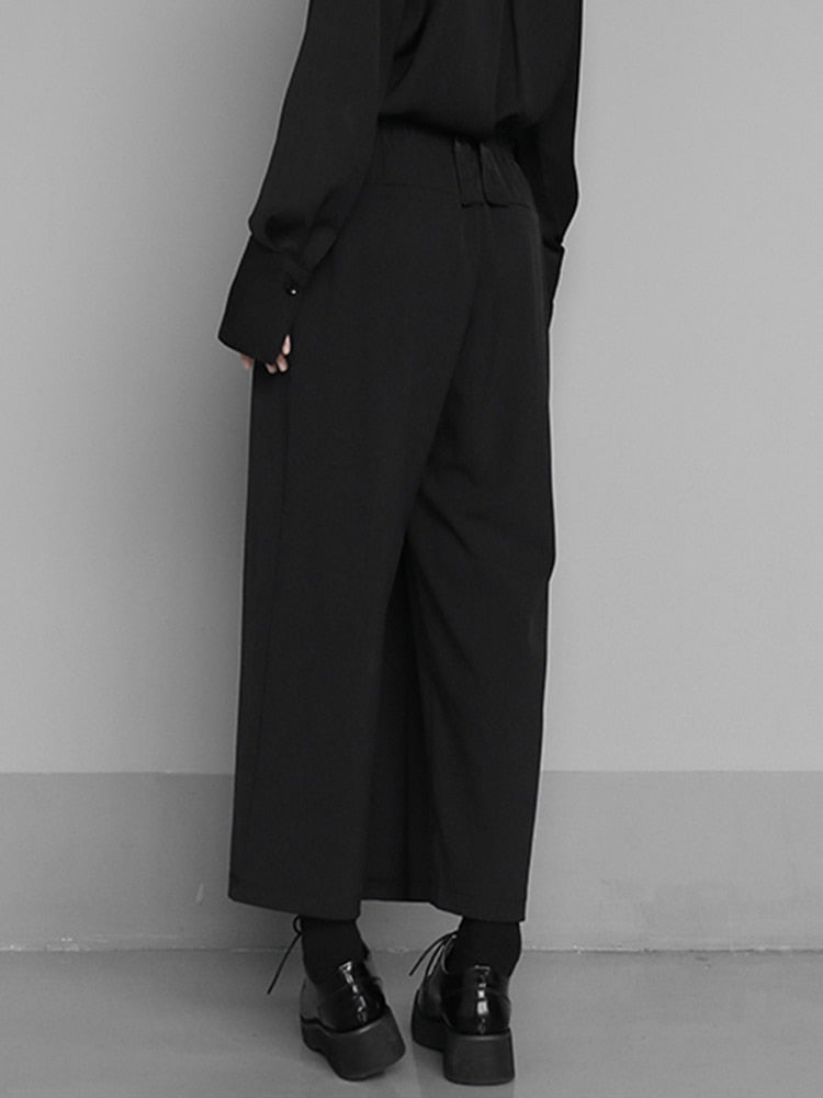 Black Brief Pleated Long Trousers - Whiicka