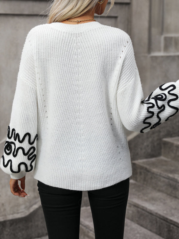 Black and White Fashionable Pullover