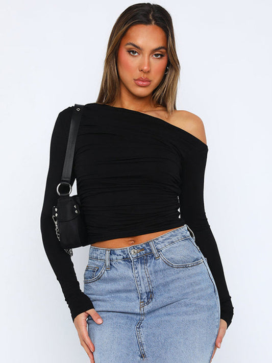 Off-shoulder long-sleeved top