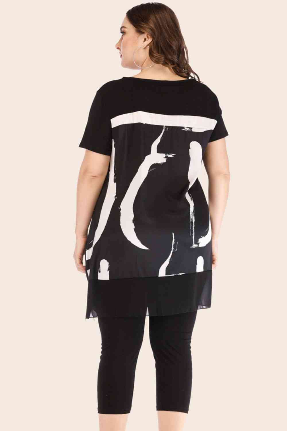 Plus Size Mesh T-Shirt and Cropped Leggings Set