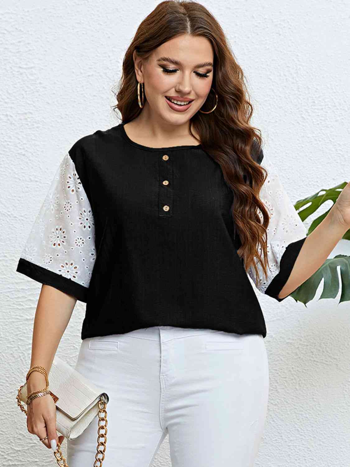 Plus Size Button Half Sleeve Top