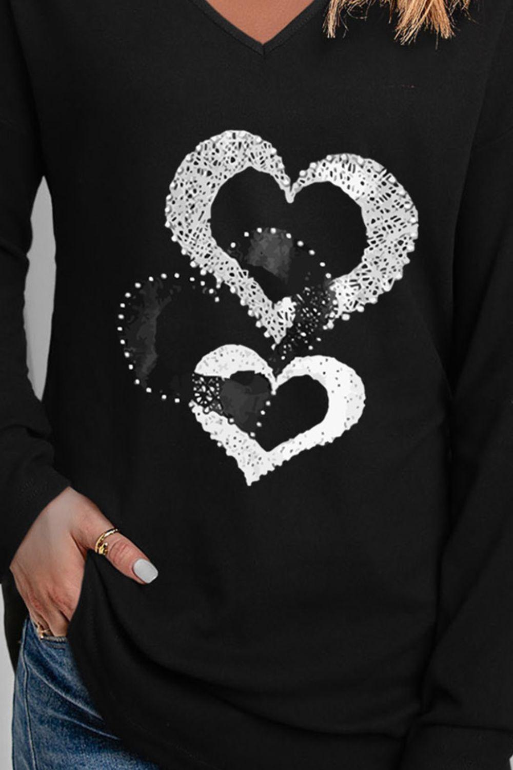 Heart Contrast V-Neck Long Sleeve Tee - Whiicka