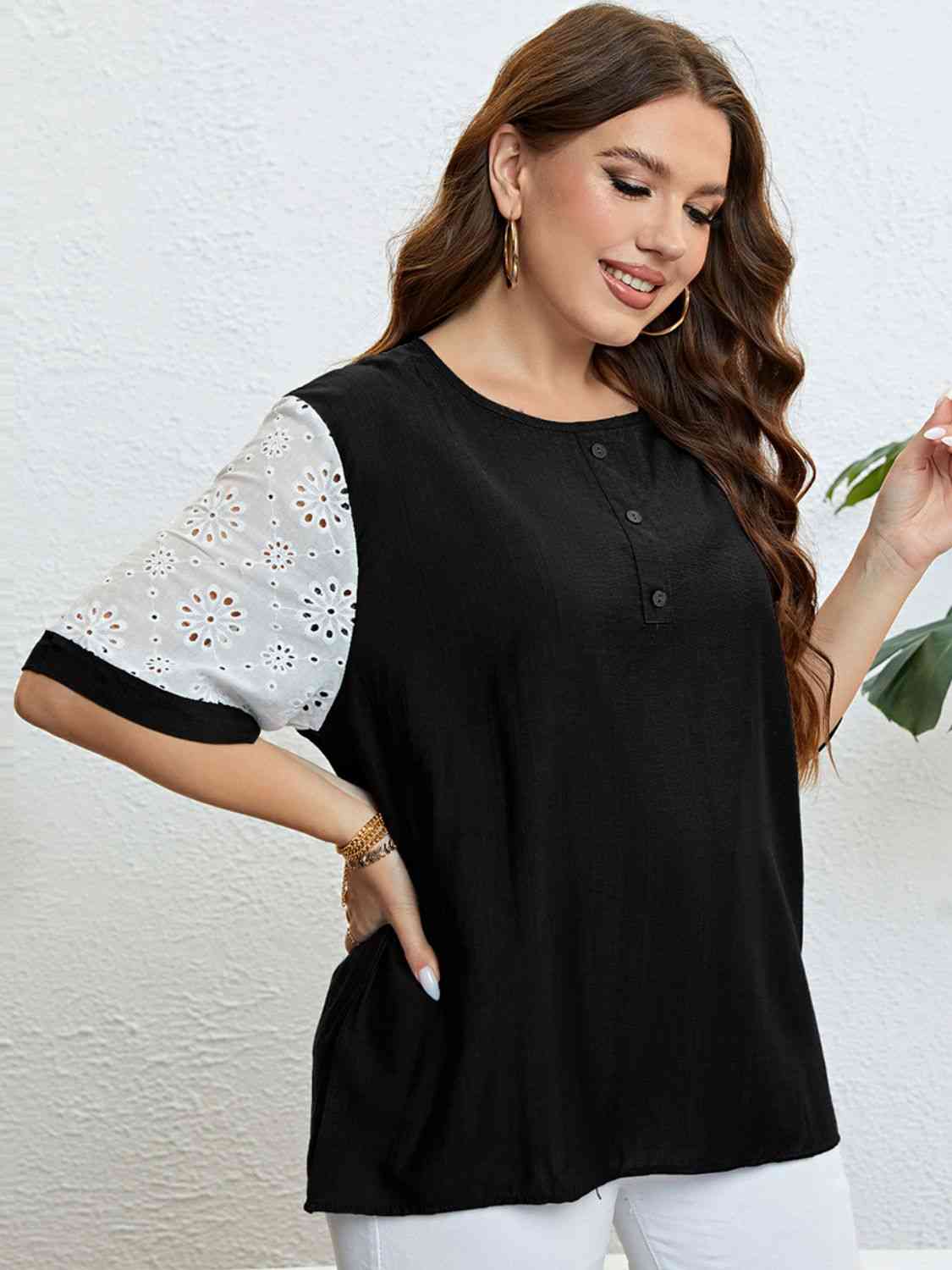 Plus Size Button Half Sleeve Top