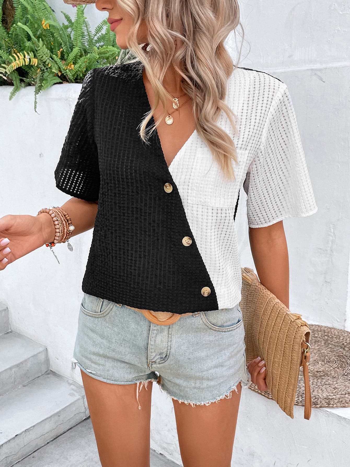 Two-Tone Buttoned Short Sleeve Top - Whiicka