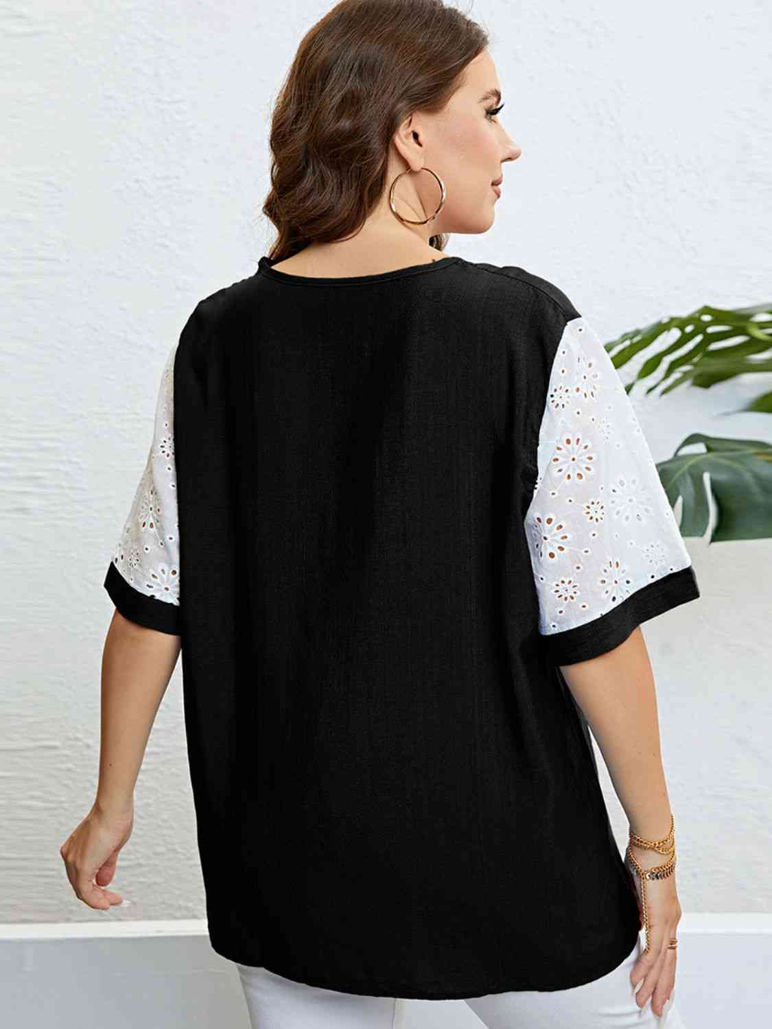 Plus Size Button Half Sleeve Top